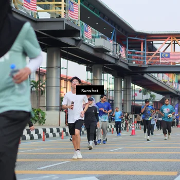 Runner Photo 5038074