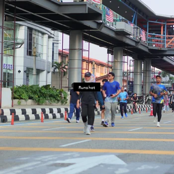 Runner Photo 5038096