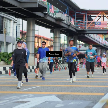 Runner Photo 5038102