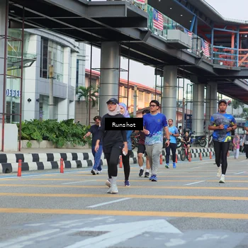 Runner Photo 5038103