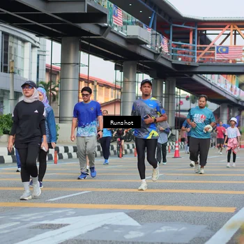 Runner Photo 5038107