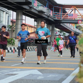Runner Photo 5038129