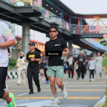 Runner Photo 5038218