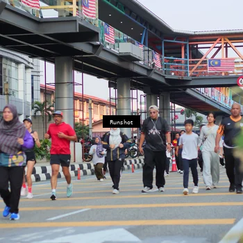 Runner Photo 5038220