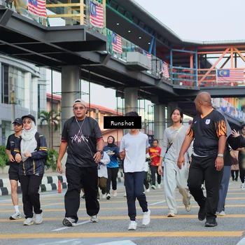 Runner Photo 5038256