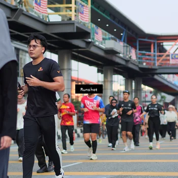 Runner Photo 5038324