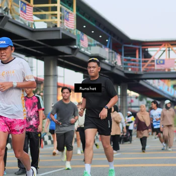 Runner Photo 5038355