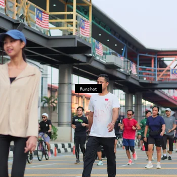 Runner Photo 5038400