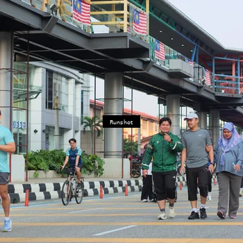 Runner Photo 5038449