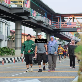 Runner Photo 5038452