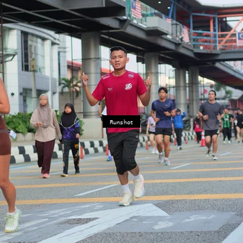 Runner Photo 5038819