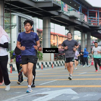 Runner Photo 5038852