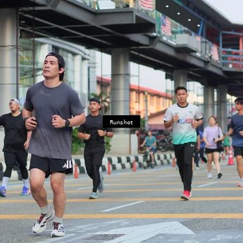 Runner Photo 5038876