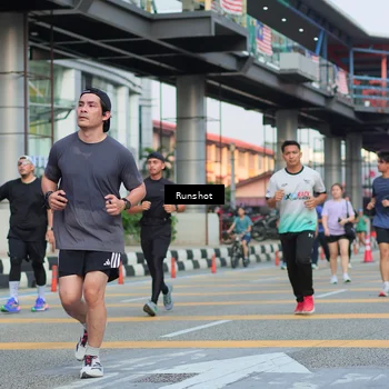 Runner Photo 5038882