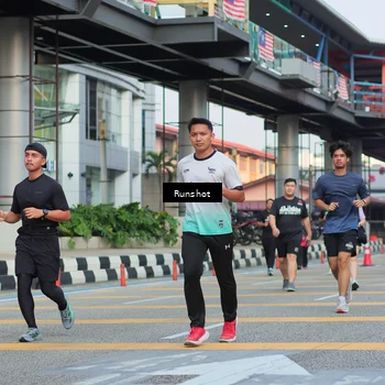 Runner Photo 5038892