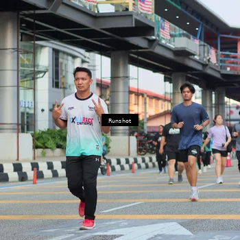 Runner Photo 5038900
