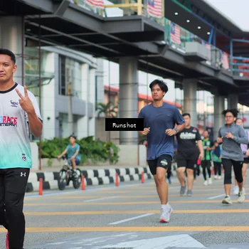 Runner Photo 5038908