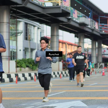 Runner Photo 5038935