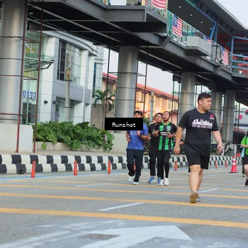 Runner Photo 5038951