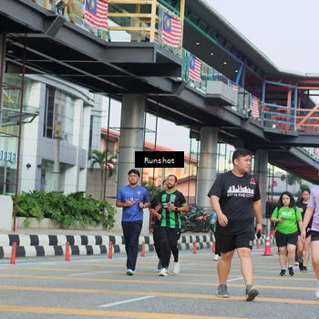 Runner Photo 5038956