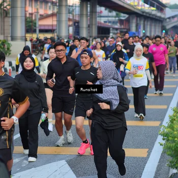 Runner Photo 5039011