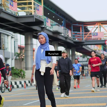 Runner Photo 5039058
