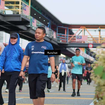 Runner Photo 5039065