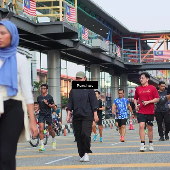 Runner Photo 5039073