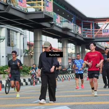 Runner Photo 5039080