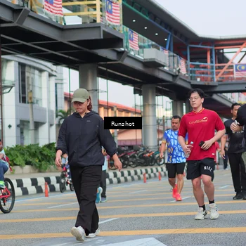 Runner Photo 5039086