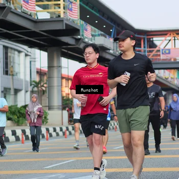 Runner Photo 5039097