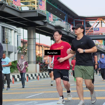 Runner Photo 5039098
