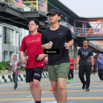 Runner Photo 5039108