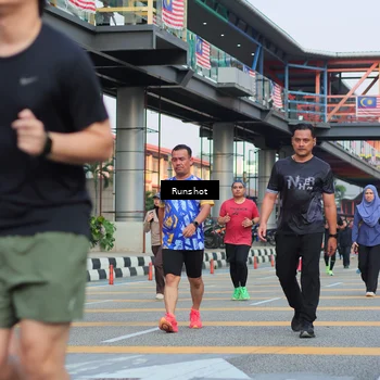 Runner Photo 5039111