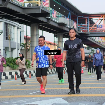 Runner Photo 5039114