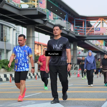 Runner Photo 5039122