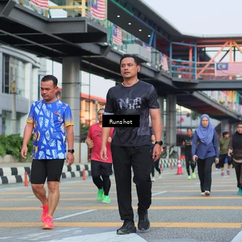 Runner Photo 5039125