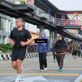 Runner Photo 5039153