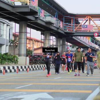 Runner Photo 5039203