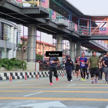 Runner Photo 5039218