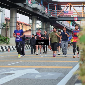 Runner Photo 5039219
