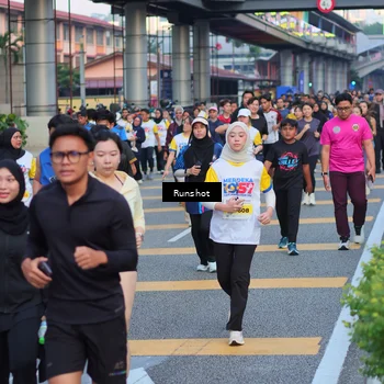 Runner Photo 5039229