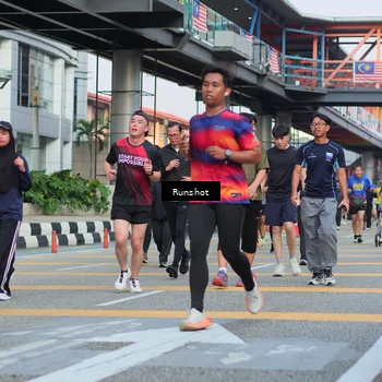 Runner Photo 5039236