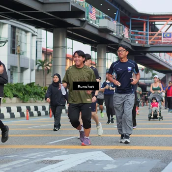 Runner Photo 5039243