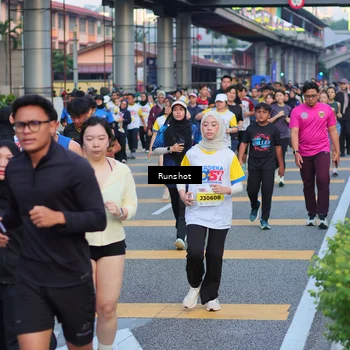 Runner Photo 5039253