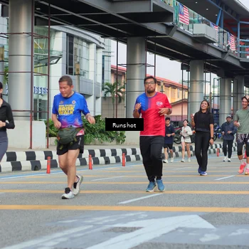 Runner Photo 5039304