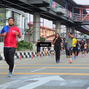 Runner Photo 5039316