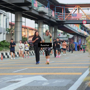 Runner Photo 5039330