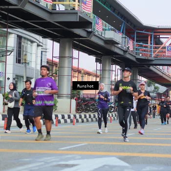 Runner Photo 5039791