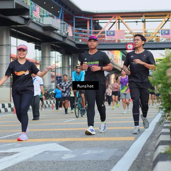 Runner Photo 5039796